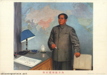 The great Commander-in-chief points the direction